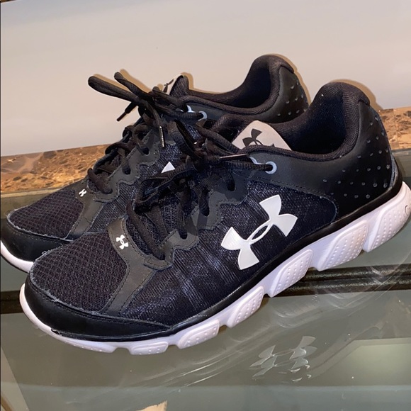 under armour assert 6